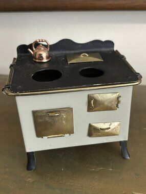Bodo Hennig? Dollhouse Kitchen Stove Pot Set Metal Miniature Furniture Cream